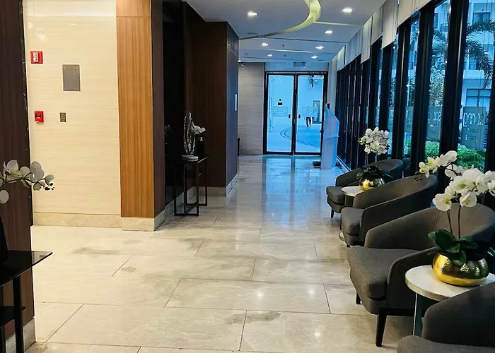2 Bedroom With Massage Chair 15 Minutes From Naia Aparthotel