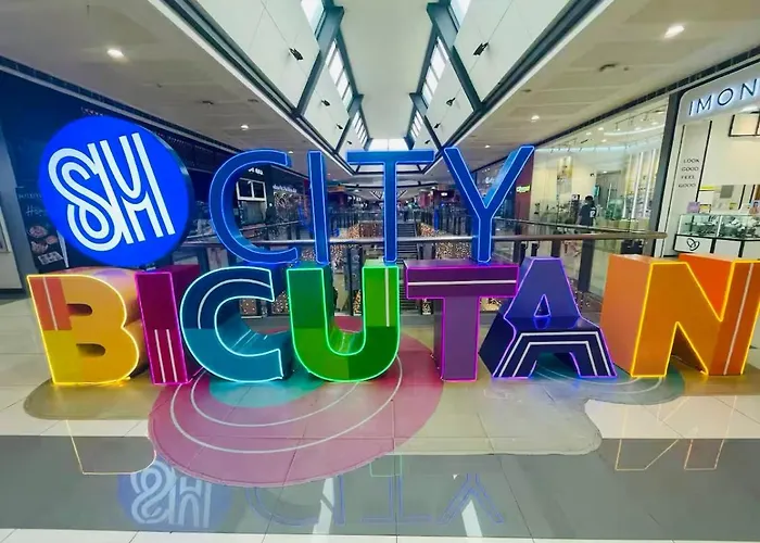 2 Bedroom With Massage Chair 15 Minutes From Naia Aparthotel